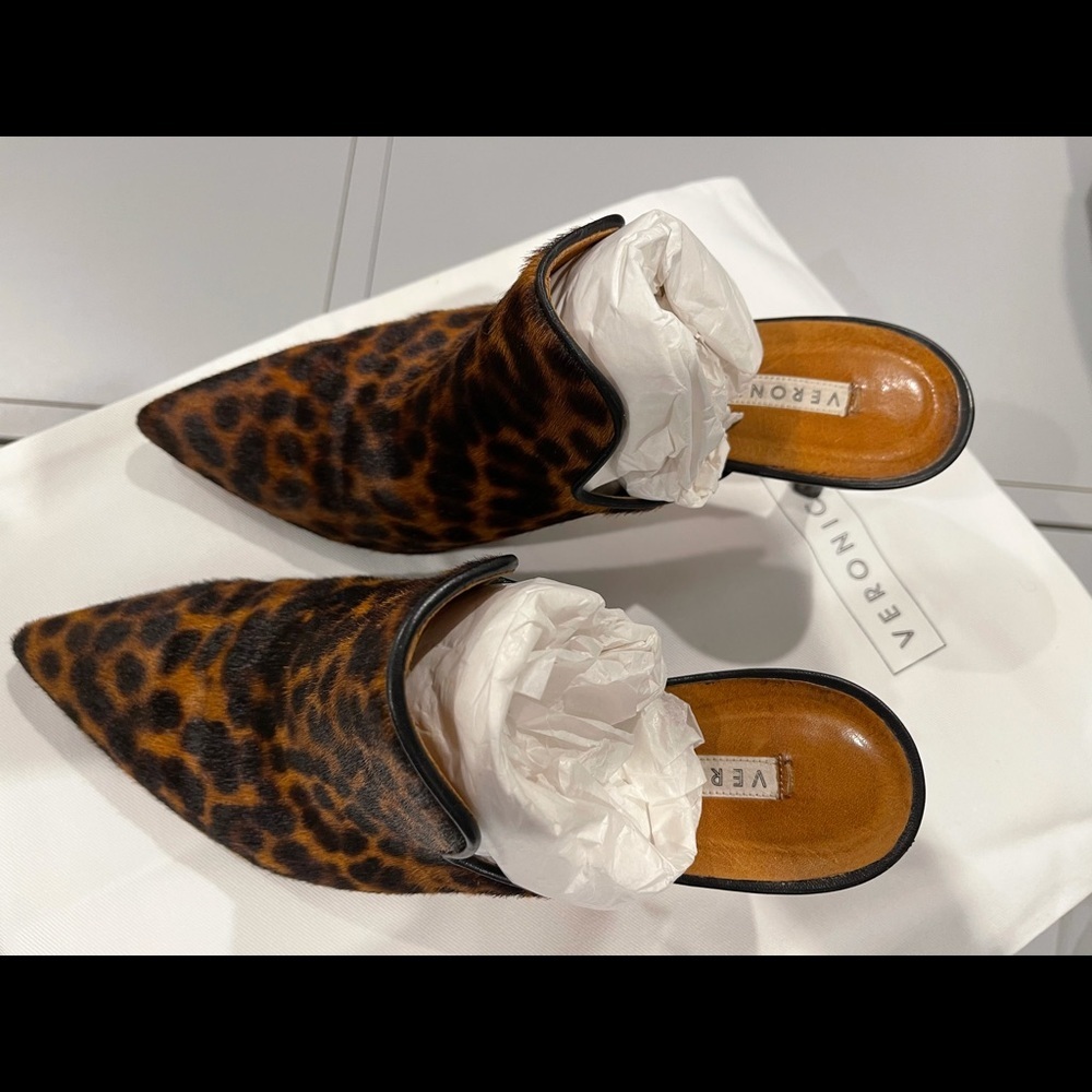 Veronica Beard Brown and Black Leopard Mules